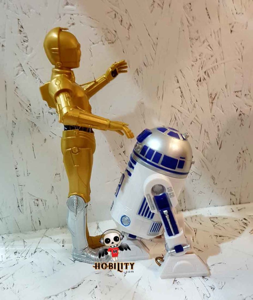 r2d2 and c3po toys